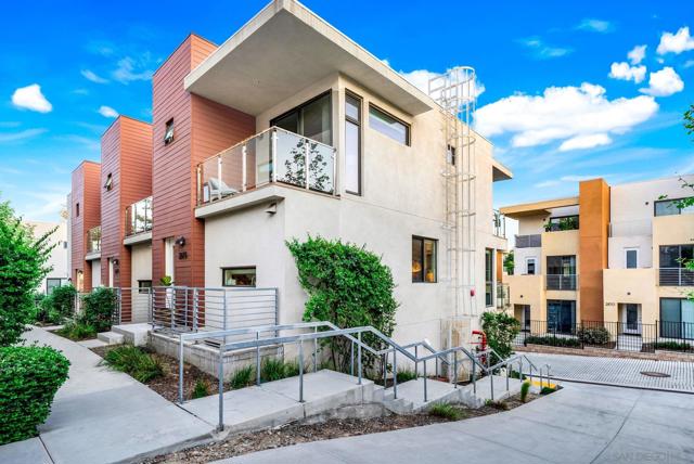 2875 B Street, San Diego CA: https://media.crmls.org/mediaz/5b8b6214-5b35-440f-bddf-b80fa41109bc.jpg