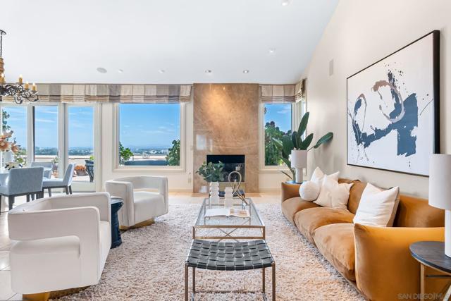 2885 Caminito Merion, La Jolla CA: https://media.crmls.org/mediaz/5b8ba8bd-eb06-43d6-badc-f95c2782f690.jpg