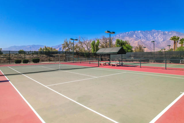 2090 Savanna Way, Palm Springs, CA 92262
