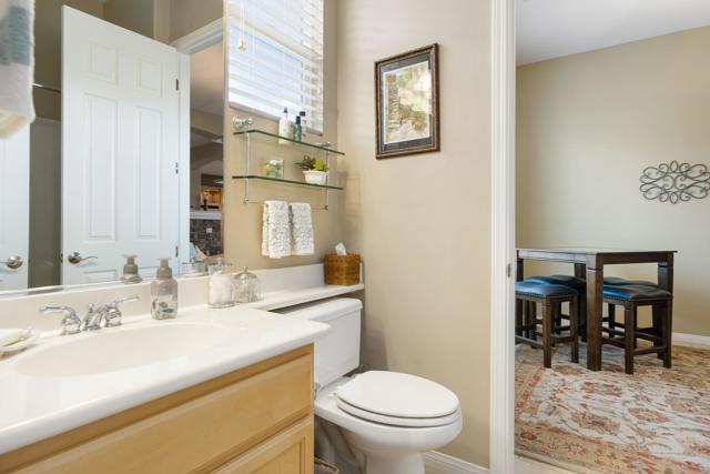 60590 Lace Leaf Court, La Quinta CA: https://media.crmls.org/mediaz/5b8e7c12-3943-4e3f-ba50-e68fbfca1dc4.jpg