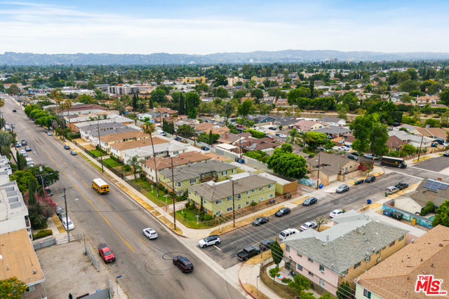 6955 Fulton Avenue, North Hollywood, California 91605, ,Multi-Family,For Sale,Fulton,24427601