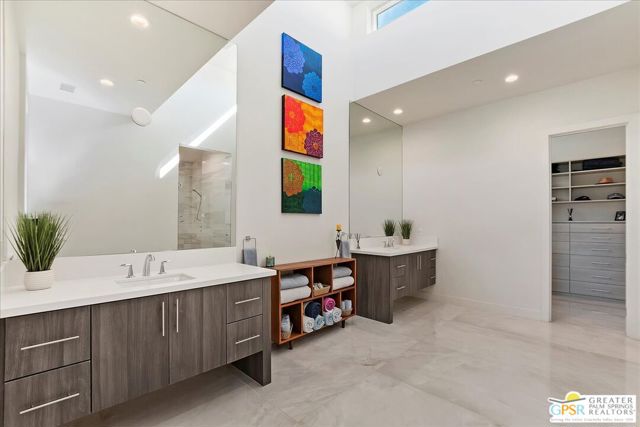 1280 Celadon Street, Palm Springs CA: https://media.crmls.org/mediaz/5b8eff98-929a-4163-8161-f569d37fdd2f.jpg