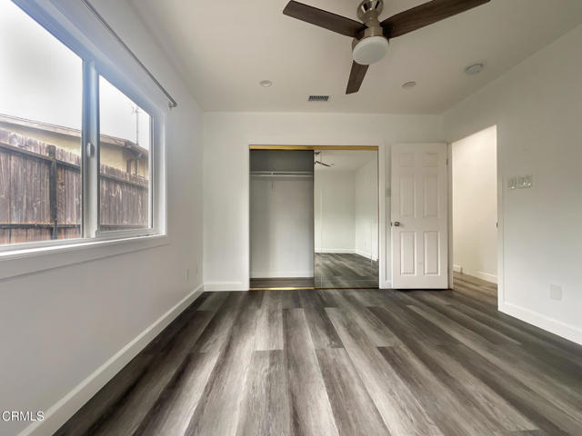 5244 Hub Street, Highland Park CA: https://media.crmls.org/mediaz/5b8fc006-0ab3-4986-bb35-5a99951492b6.jpg