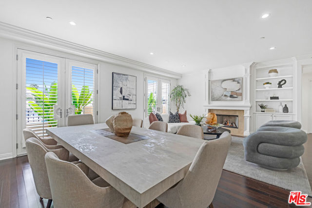 143 N Arnaz Drive, Beverly Hills CA: https://media.crmls.org/mediaz/5b9006dd-a9e6-4c60-a3e3-70f38da717a3.jpg