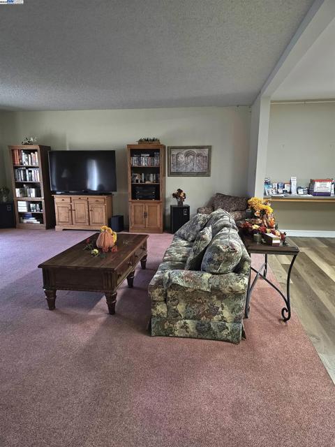 4141 Deepcreek, Fremont CA: https://media.crmls.org/mediaz/5b910bd3-7bde-46f9-8d19-e6a0dd2feee2.jpg