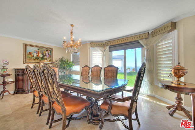 500 Topside Place, Diamond Bar CA: https://media.crmls.org/mediaz/5b921b2e-e7ba-4087-a436-677c5cf3c9bd.jpg