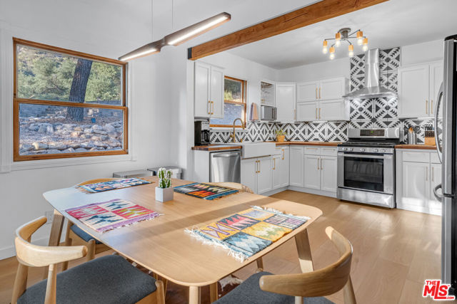 17832 Little Tujunga Canyon Road, Santa Clarita CA: https://media.crmls.org/mediaz/5b923315-1bb7-4de4-9234-c1a6275bc709.jpg