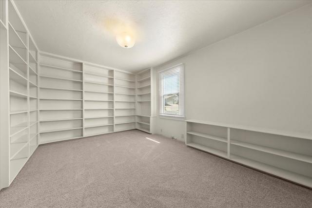 0 Hall Road, Royal Oaks CA: https://media.crmls.org/mediaz/5b92e96c-3384-4995-9a34-19ed6d32181c.jpg