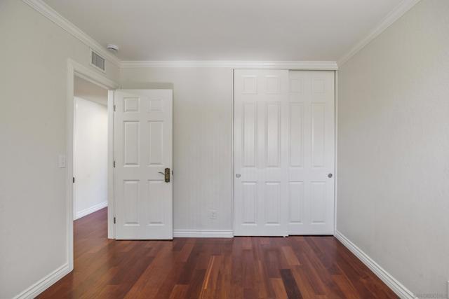 9932 Ironwood Place, San Diego CA: https://media.crmls.org/mediaz/5b93db5a-4248-4386-95d7-8958b872d22e.jpg