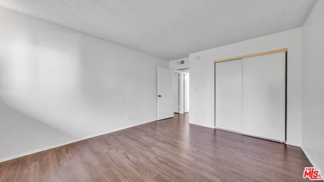 1800 Colby Avenue, Los Angeles CA: https://media.crmls.org/mediaz/5b948189-594f-4e0b-9e6a-5c7d96f81b46.jpg