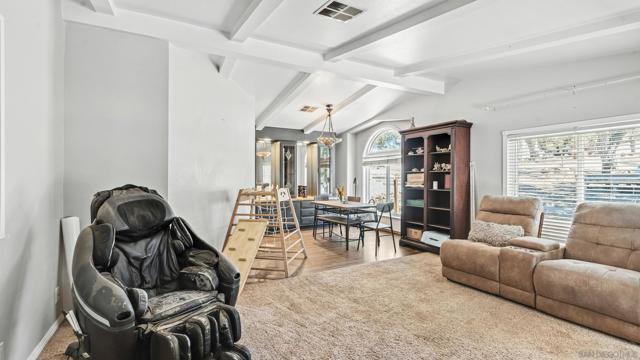25218 Black Canyon Rd, Santa Ysabel CA: https://media.crmls.org/mediaz/5b953927-01f8-4f73-ab36-ac6106a48088.jpg