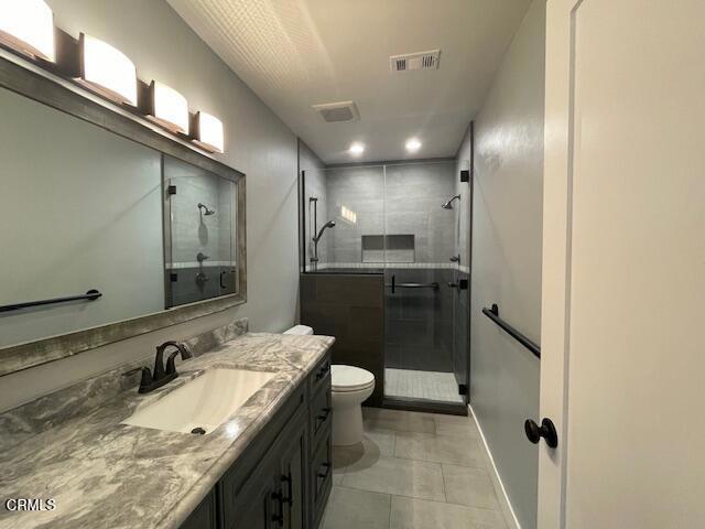 Detail Gallery Image 14 of 27 For 250 Blackfoot Ln, Ventura,  CA 93001 - 3 Beds | 2/1 Baths