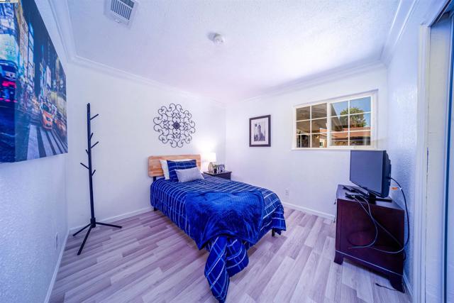 34505 Salinas Pl, Fremont CA: https://media.crmls.org/mediaz/5b96cd1a-4901-43b6-8545-d97561326904.jpg