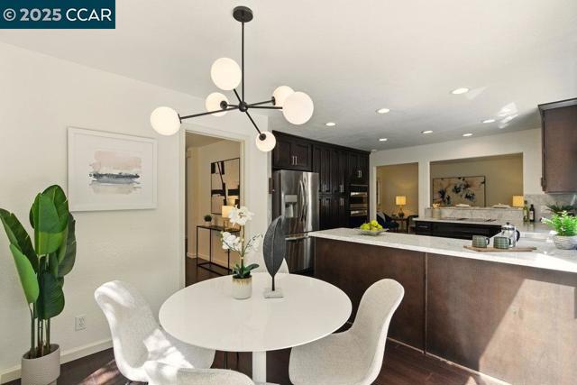 3094 Deer Meadow, Danville CA: https://media.crmls.org/mediaz/5b971a36-09c3-4996-bc13-942f7c259549.jpg