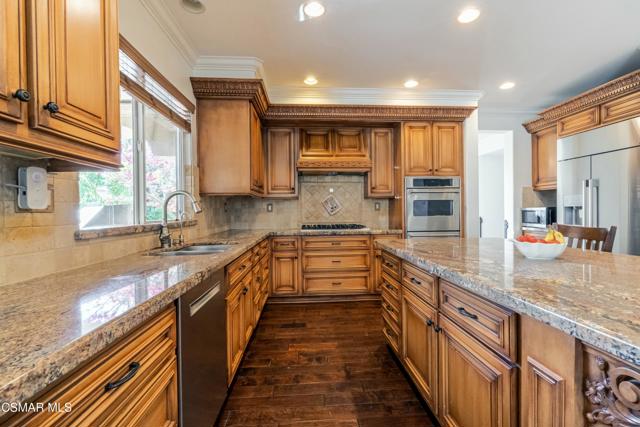 483 Via Merla, Newbury Park CA: https://media.crmls.org/mediaz/5b9754ac-5e01-4f4e-bd61-9e998561f8b7.jpg