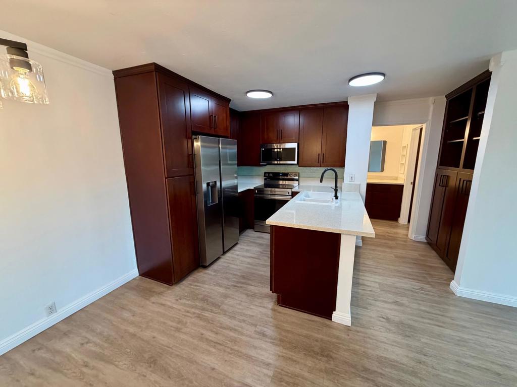 1885 Diamond St. - photo 12