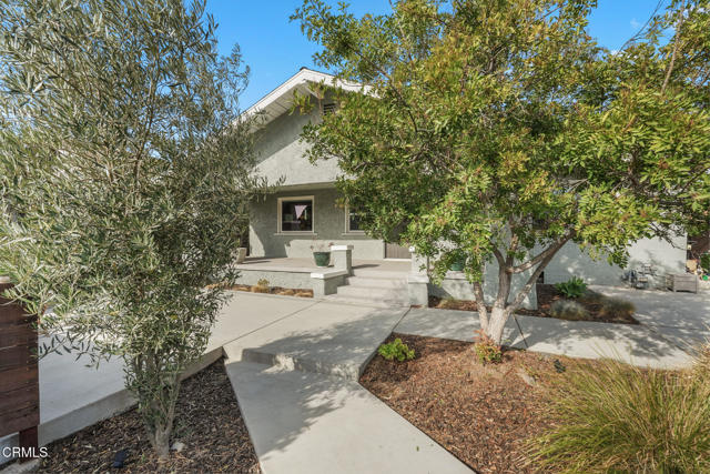 Detail Gallery Image 1 of 1 For 4551 Prospect Ave, Los Angeles,  CA 90027 - 2 Beds | 2 Baths