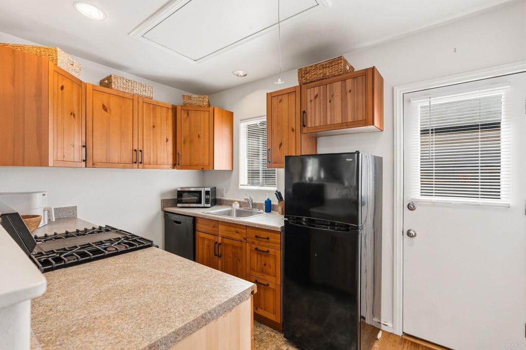 215 Lolita Street - photo 9