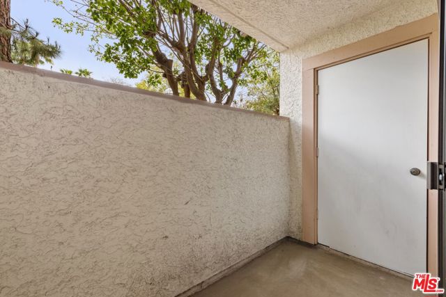 501 Palisades Drive, 103 photo 6