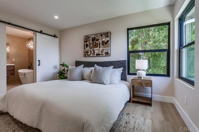 Detail Gallery Image 19 of 51 For 4926 Cresita Dr, San Diego,  CA 92115 - 5 Beds | 6 Baths