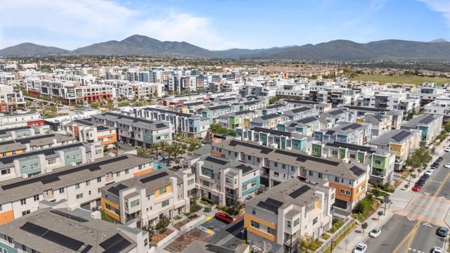 Detail Gallery Image 54 of 72 For 1856 Focus Dr, Chula Vista,  CA 91915 - 4 Beds | 3/1 Baths