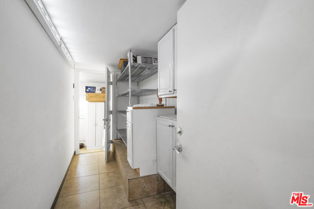 7017 Vicky Avenue, West Hills CA: https://media.crmls.org/mediaz/5b9cbc67-7ac3-4746-9d34-195fd0c391bb.jpg