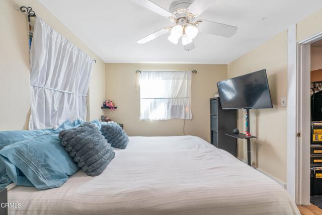 210 N Encinitas Avenue, Monrovia CA: https://media.crmls.org/mediaz/5b9cc4f9-b0c8-46e4-a11b-ec52d7212499.jpg