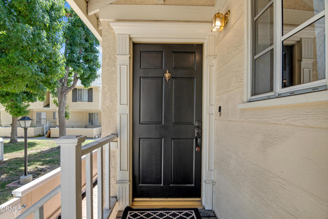 Detail Gallery Image 3 of 27 For 260 Mar Vista Ave #2,  Pasadena,  CA 91106 - 2 Beds | 2/1 Baths