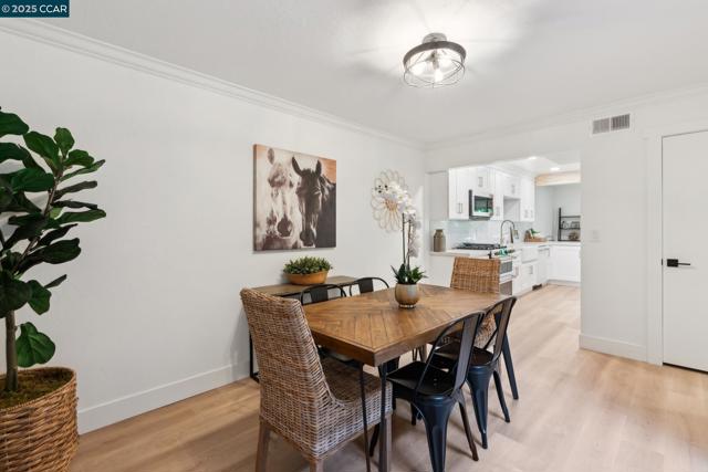 1877 Cannon, Walnut Creek CA: https://media.crmls.org/mediaz/5b9df05b-8050-4819-8d88-5a5e6a2171e9.jpg