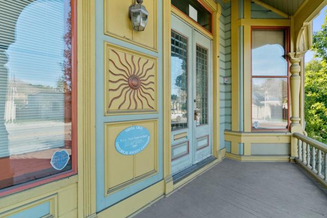 603 Mission Street, Santa Cruz CA: https://media.crmls.org/mediaz/5b9df13e-2c14-4270-971a-ba97e160118b.jpg