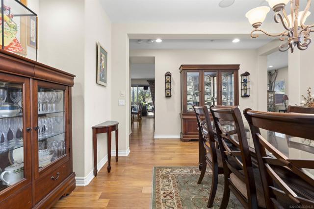 7787 Britt Pl, Santee CA: https://media.crmls.org/mediaz/5b9edd45-1c05-4efd-9161-a5c55aff46e1.jpg