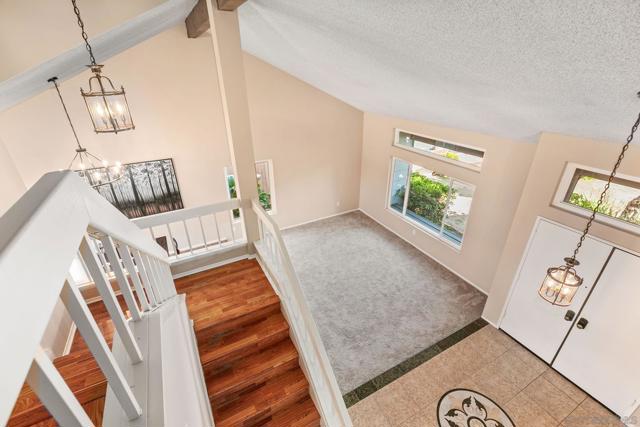 4468 Inverness Drive, Oceanside CA: https://media.crmls.org/mediaz/5b9fb626-9008-4335-821c-a52eac88aafd.jpg