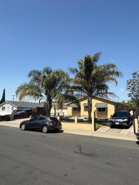 2937 Murtha Drive, San Jose CA: https://media.crmls.org/mediaz/5ba16423-3fb1-4cab-964e-d40a75989d57.jpg