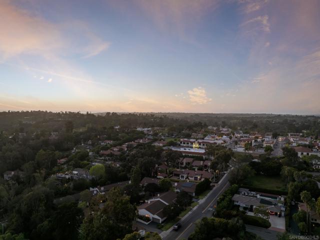 Image 18 of 22 For 16902 Via De Santa Fe  #11