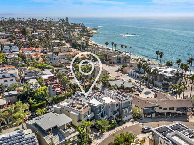 249 Playa Del Norte, La Jolla CA: https://media.crmls.org/mediaz/5ba2a9d5-60f8-453d-9605-83d9b6d01d56.jpg