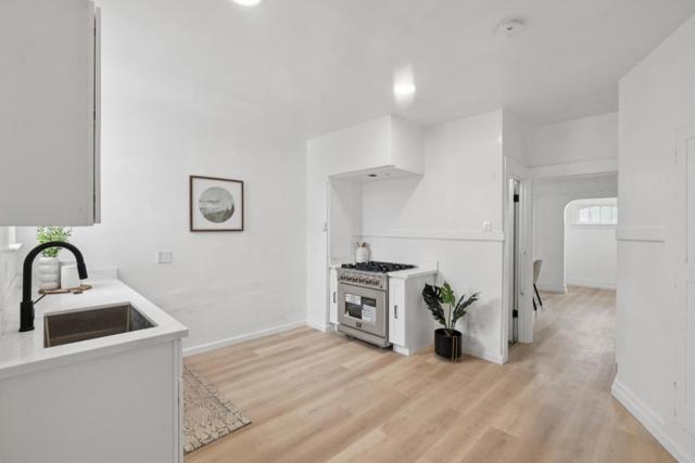 133 Holloway Avenue, San Francisco CA: https://media.crmls.org/mediaz/5ba2c327-4cd8-4dca-ba97-da1a0c8e09a9.jpg