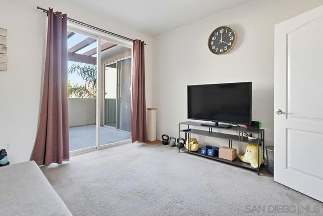 8233 Station Village Ln, San Diego CA: https://media.crmls.org/mediaz/5ba30b81-8b53-49fc-97d1-f82ed52494f0.jpg