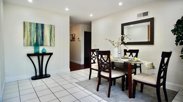 6658 Catamaran Street, San Jose CA: https://media.crmls.org/mediaz/5ba398aa-b3a4-40f9-b4ab-6f928452058f.jpg
