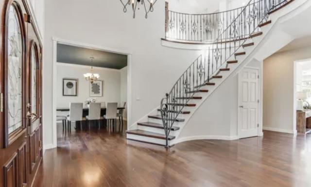 985 Woodview Place, San Jose CA: https://media.crmls.org/mediaz/5ba529cb-9eee-44ae-a0af-b03c2ac32b07.jpg