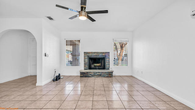 52190 Avenida Rubio, La Quinta CA: https://media.crmls.org/mediaz/5ba645c4-3c35-465b-9ee8-5acbecdef480.jpg
