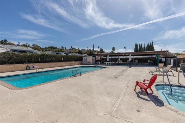718 Sycamore Avenue, Vista CA: https://media.crmls.org/mediaz/5ba6f8e8-c7e8-41b3-905e-7121d5b73770.jpg
