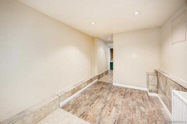 1148 Emerald Heights Rd, El Cajon CA: https://media.crmls.org/mediaz/5ba72482-525c-4257-91a1-3e73ba8e20d3.jpg