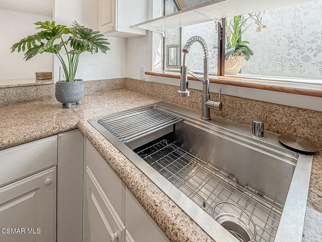 14715 Saticoy Street, Van Nuys CA: https://media.crmls.org/mediaz/5ba85983-9209-4d2f-a1a0-312c51dd9c1d.jpg