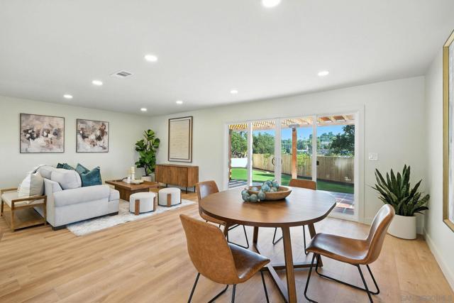 10183 Madrid Way, Spring Valley CA: https://media.crmls.org/mediaz/5ba88a63-880c-48fe-931e-0c4b54efff90.jpg