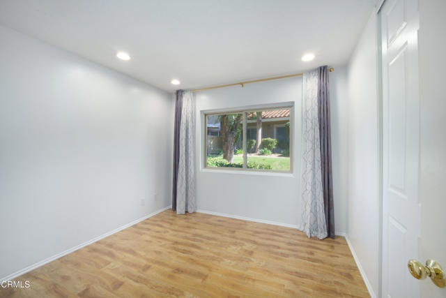 Detail Gallery Image 7 of 18 For 1781 Aleppo Ct, Thousand Oaks,  CA 91362 - 2 Beds | 2 Baths