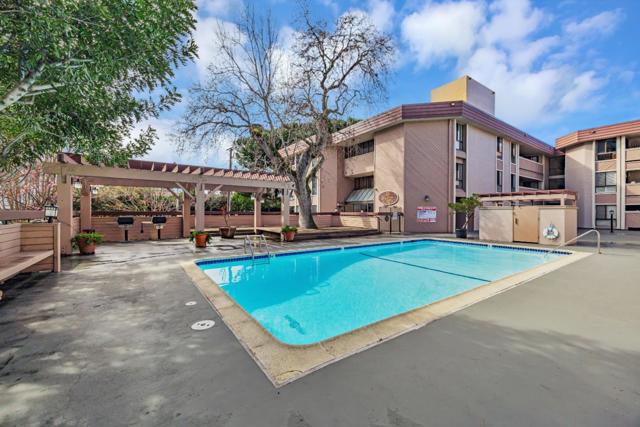 58 N El Camino Real, San Mateo CA: https://media.crmls.org/mediaz/5bab1cfa-213b-489b-b397-356c9287cfd0.jpg