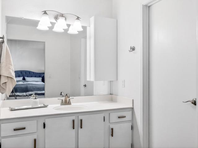 140 Rose Lane, San Jose CA: https://media.crmls.org/mediaz/5bad20a8-c5ee-4d8c-88b8-379dd1a6d400.jpg