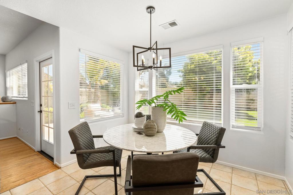 MLS #250034584SD img 21