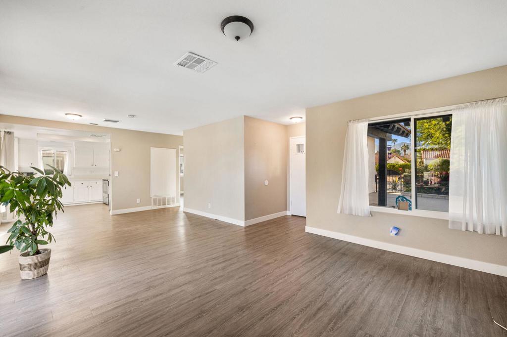 MLS #219138368DA image #13