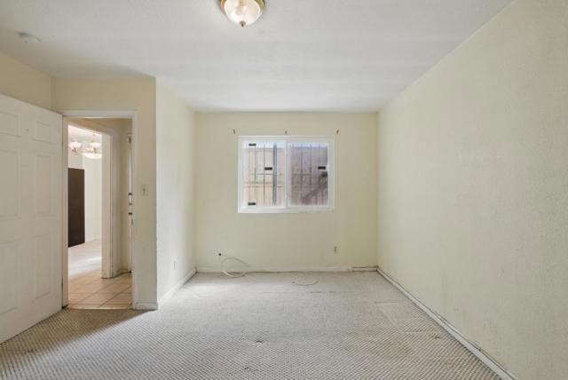 139 Frankfort Street, Daly City CA: https://media.crmls.org/mediaz/5baeba0d-4447-4b61-b32d-c547af20b2fa.jpg